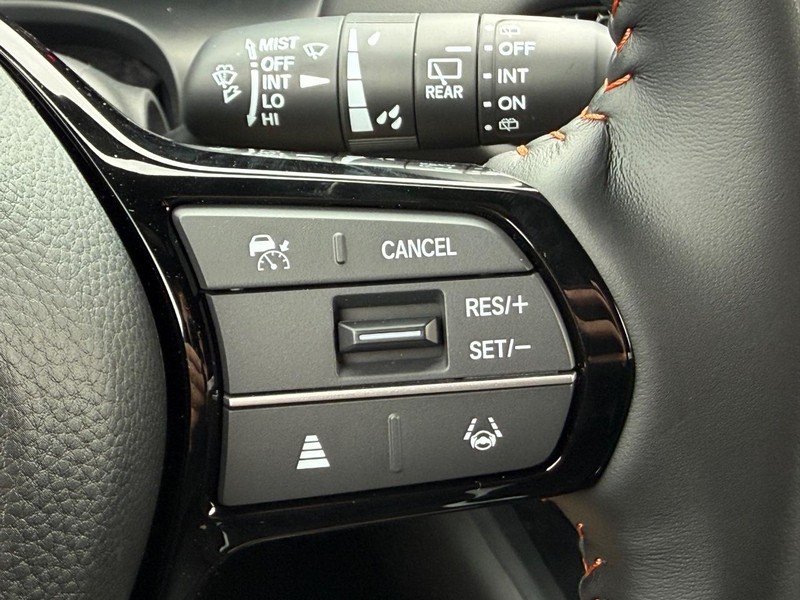 Honda HR-V Vehicle Image 12