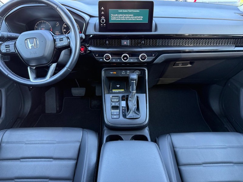 Honda CR-V Vehicle Full-screen Gallery Image 10