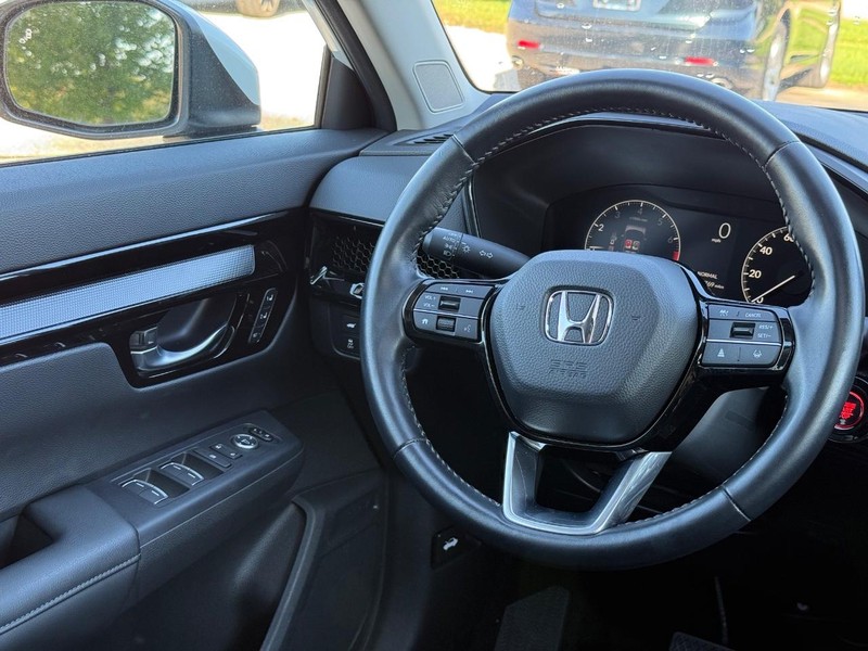 Honda CR-V Vehicle Full-screen Gallery Image 13
