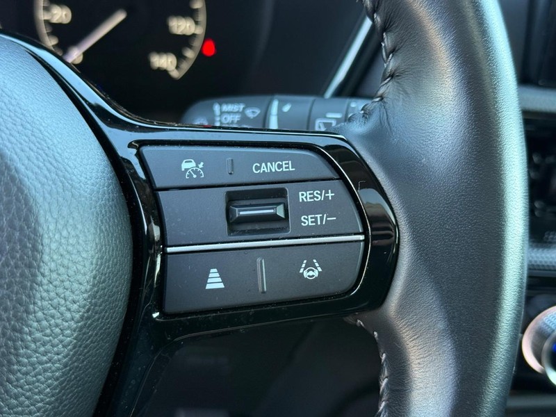 Honda CR-V Vehicle Full-screen Gallery Image 17