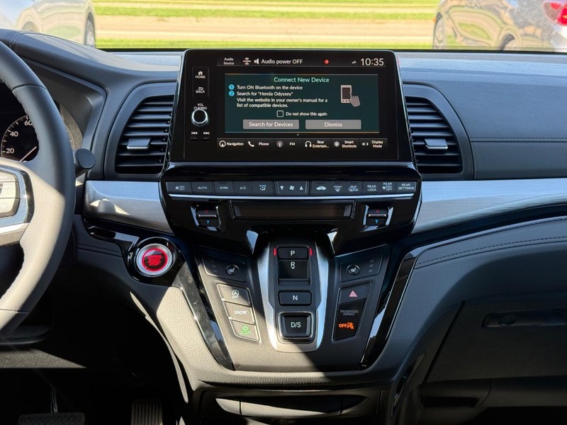 Honda Odyssey Vehicle Image 8