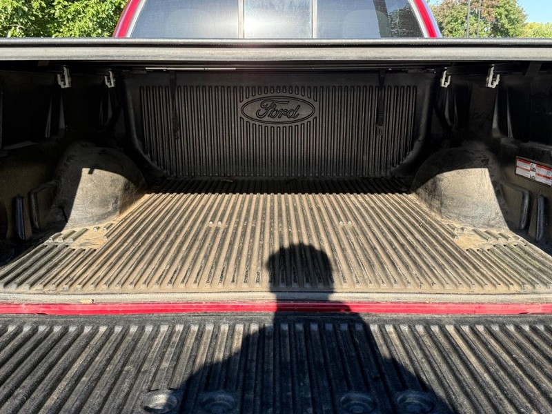 Ford F-150 Vehicle Image 5