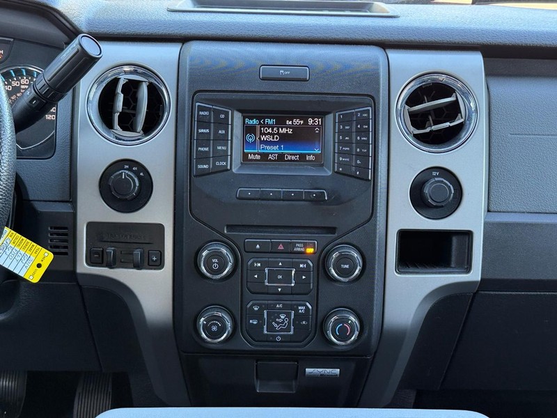 Ford F-150 Vehicle Image 12
