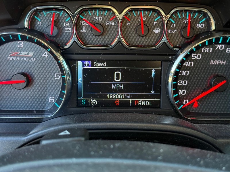 Chevrolet Silverado Vehicle Image 17