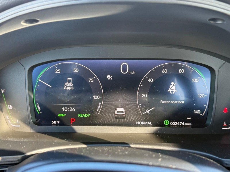Honda Civic Sedan Hybrid Vehicle Full-screen Gallery Image 19
