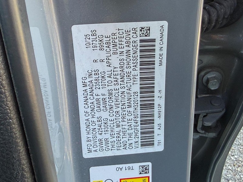 Honda Civic Sedan Hybrid Vehicle Full-screen Gallery Image 23