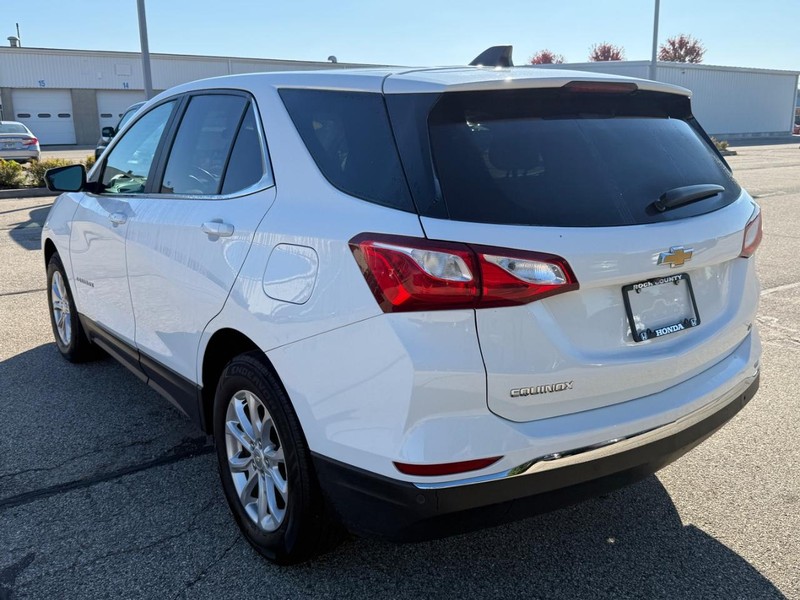 Chevrolet Equinox Vehicle Full-screen Gallery Image 05