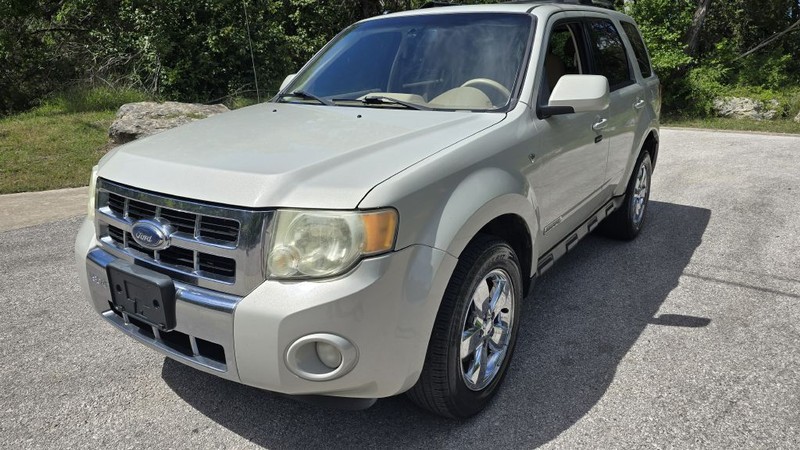 The 2008 Ford Escape Limited photos