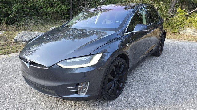 more details - tesla model x