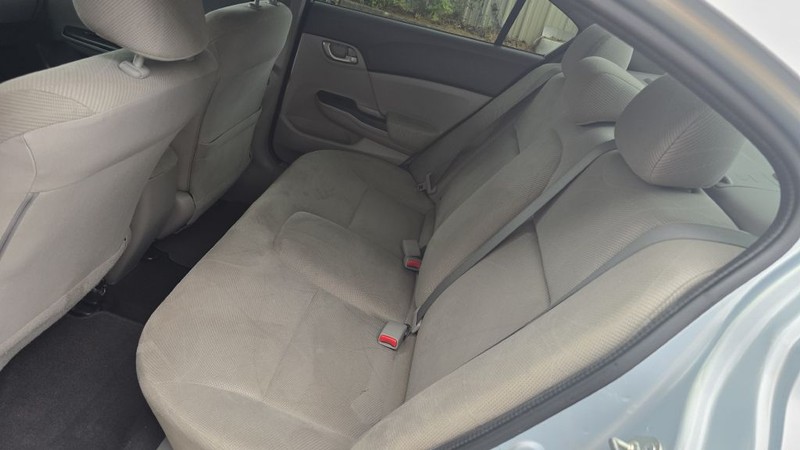 Honda Civic Sedan Vehicle Image 11