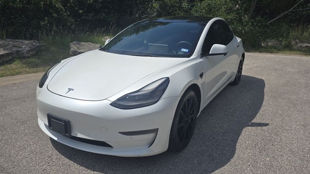 more details - tesla model 3