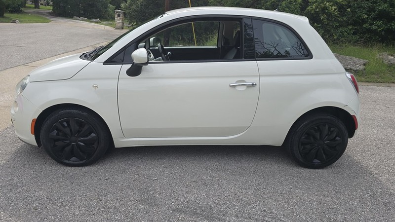 FIAT 500 Vehicle Image 3