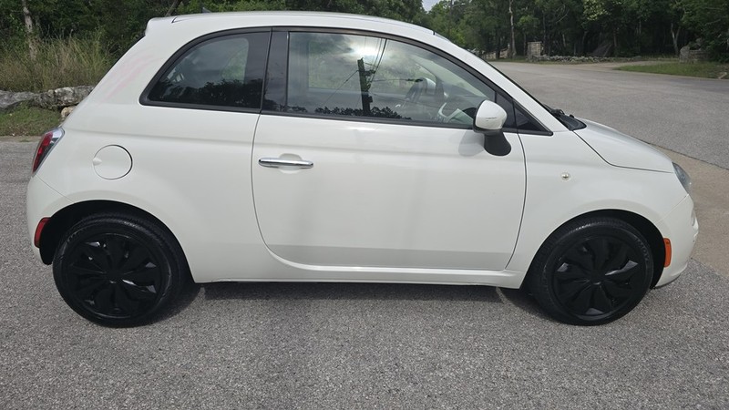 FIAT 500 Vehicle Image 7