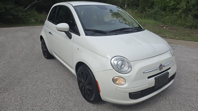FIAT 500 Vehicle Image 8