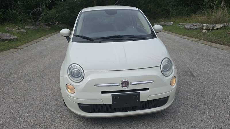 FIAT 500 Vehicle Image 9