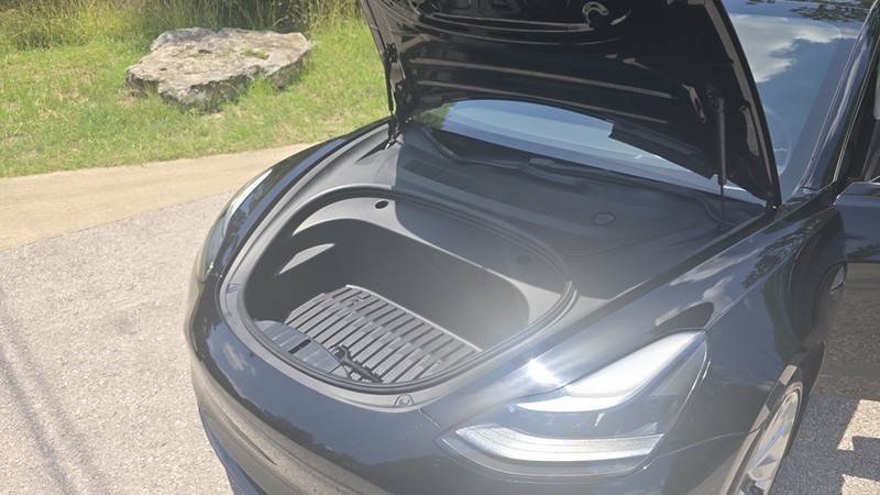 Tesla Model 3 Vehicle Image 13