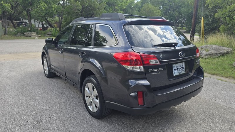 Subaru OUTBACK Vehicle Image 4