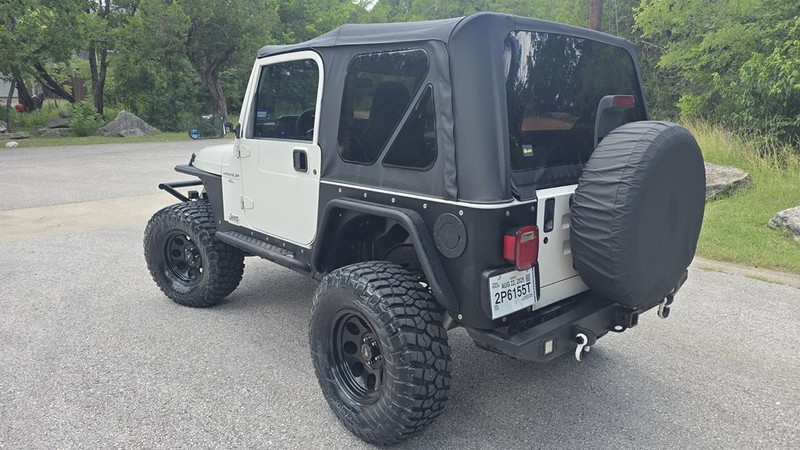 Jeep WRANGLER / TJ Vehicle Image 4