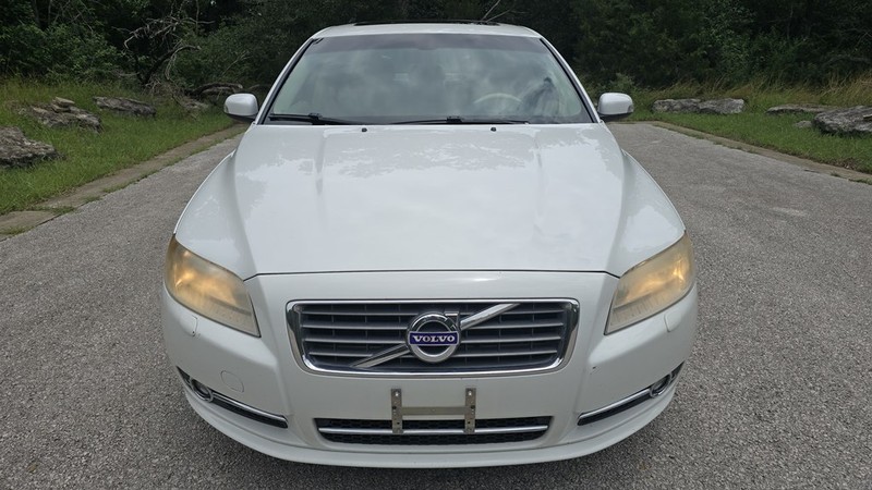 Volvo S80 Vehicle Image 9