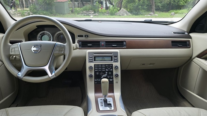Volvo S80 Vehicle Image 12