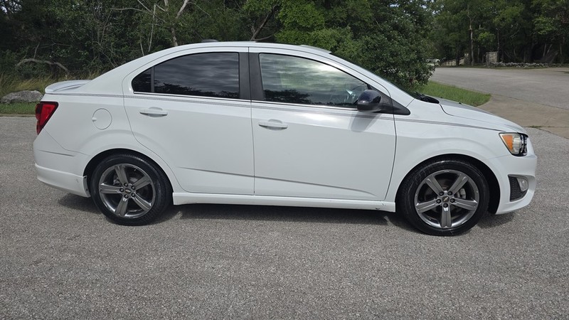 Chevrolet SONIC Vehicle Image 7