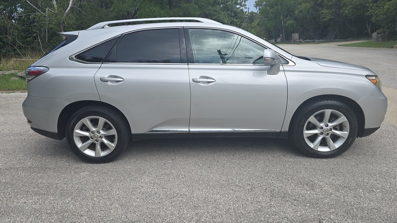 Lexus RX Vehicle Image 7