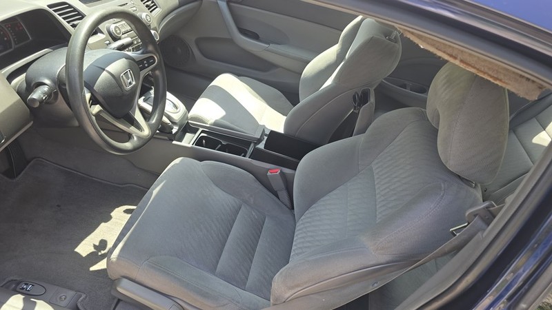 Honda CIVIC Vehicle Image 10