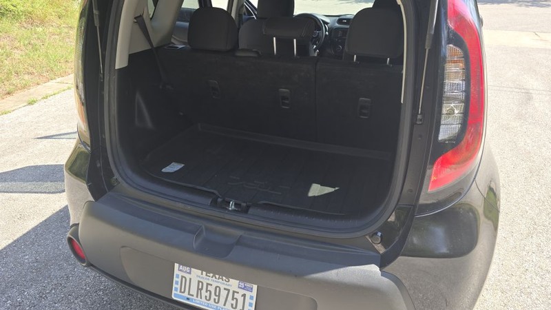Kia SOUL Vehicle Image 12
