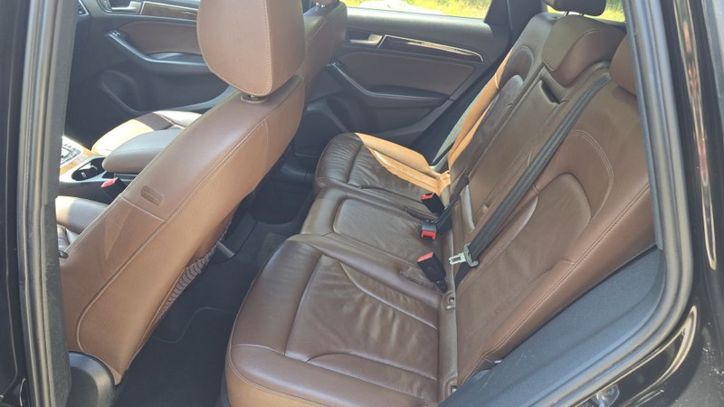 Audi Q5 Vehicle Image 10