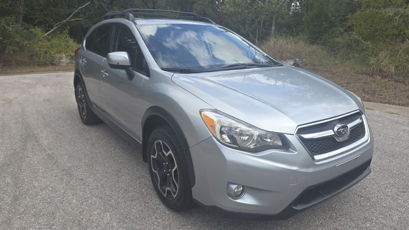 Subaru XV CROSSTREK Vehicle Image 8