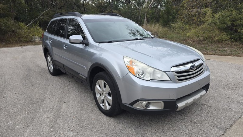 Subaru OUTBACK Vehicle Image 8