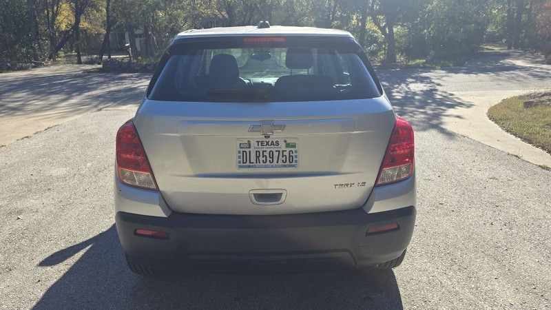 Chevrolet Trax Vehicle Image 5