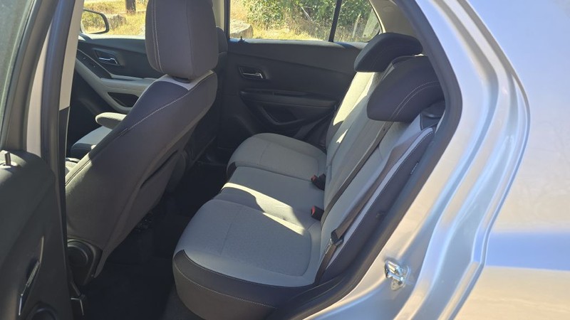 Chevrolet Trax Vehicle Image 11