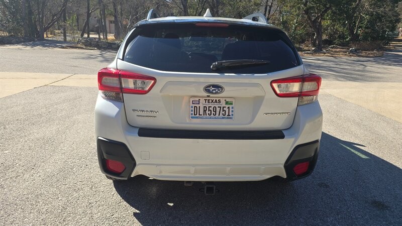 Subaru Crosstrek Vehicle Image 5