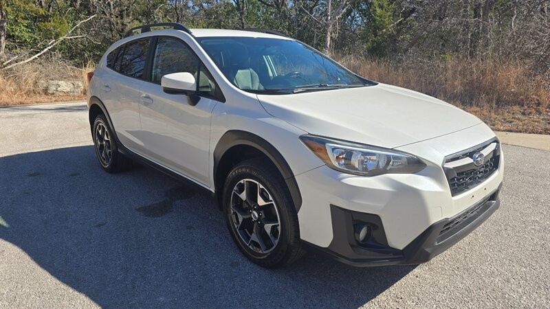 Subaru Crosstrek Vehicle Image 8