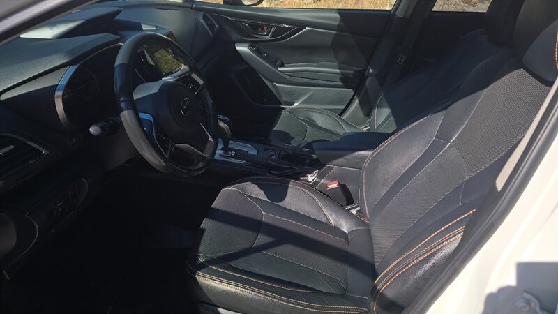 Subaru Crosstrek Vehicle Image 10