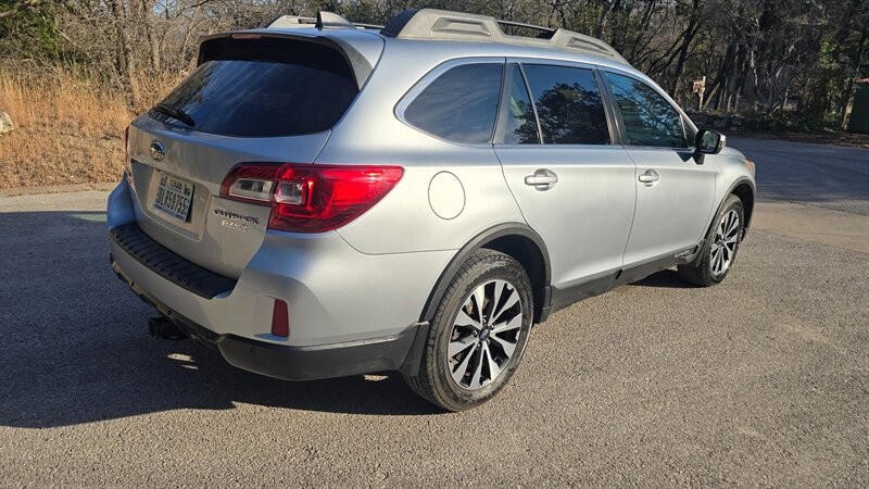 Subaru Outback Vehicle Image 6