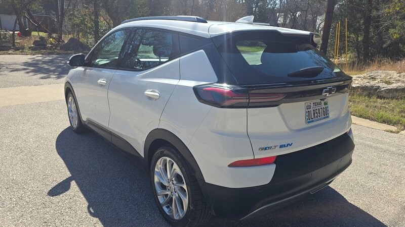 Chevrolet Bolt EUV Vehicle Image 4