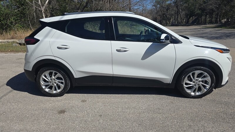 Chevrolet Bolt EUV Vehicle Image 7