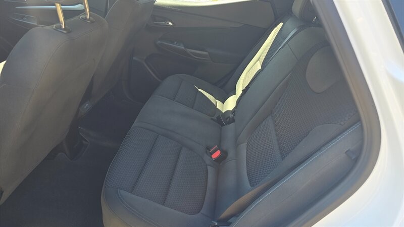 Chevrolet Bolt EUV Vehicle Image 11