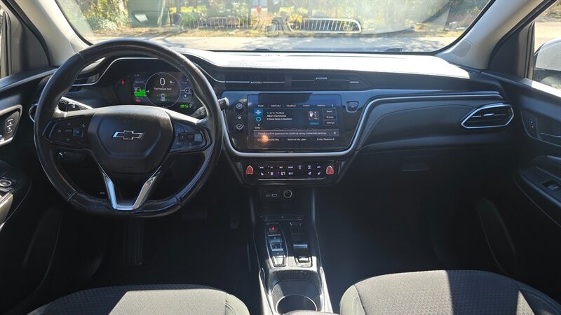 Chevrolet Bolt EUV Vehicle Image 12