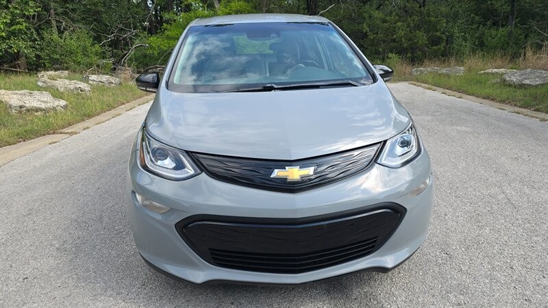 Chevrolet Bolt EV Vehicle Image 9
