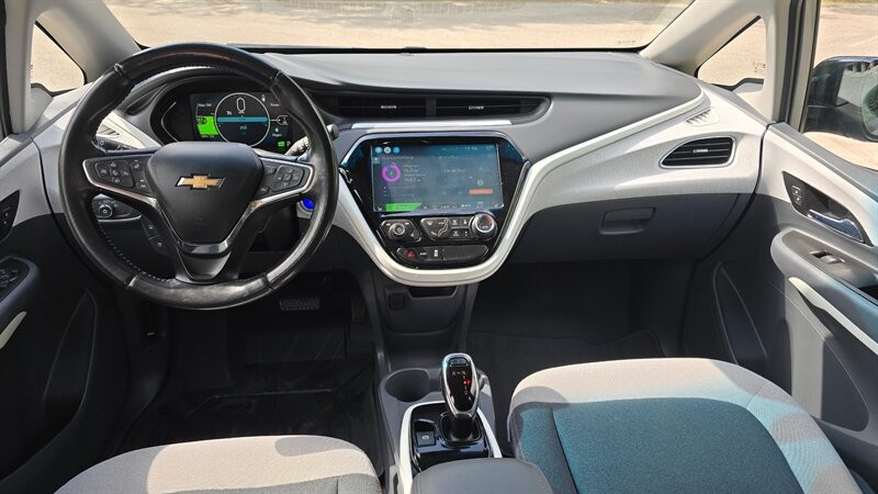 Chevrolet Bolt EV Vehicle Image 12