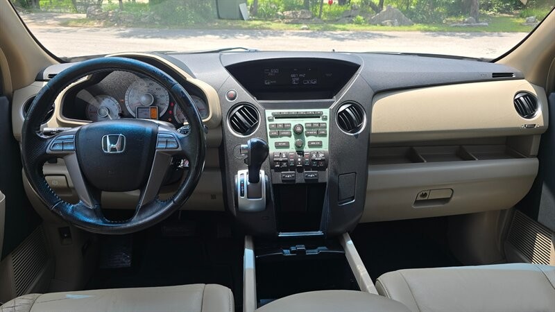 Honda Pilot Vehicle Image 13