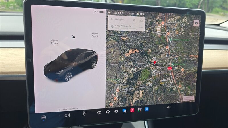 Tesla Model Y Vehicle Image 14