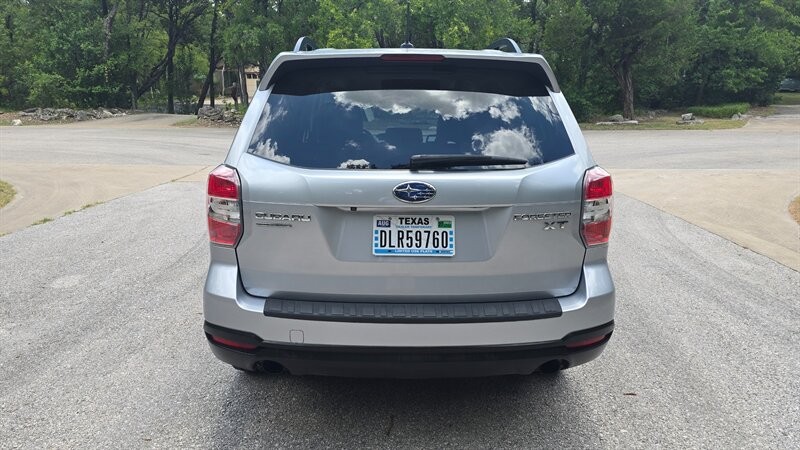 Subaru Forester Vehicle Image 4