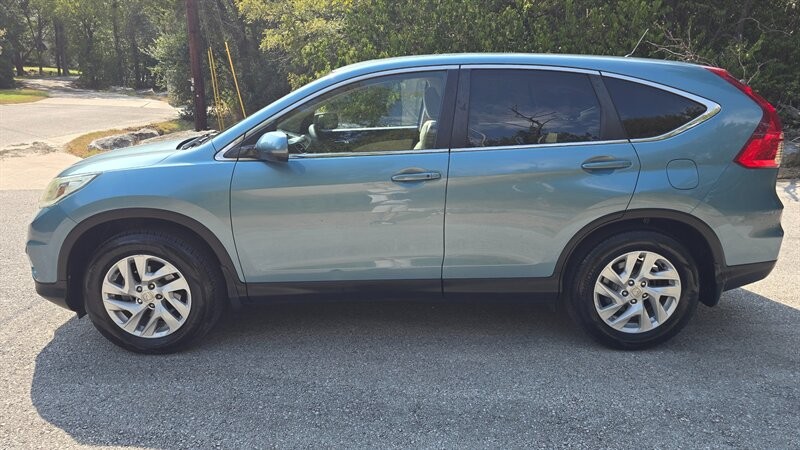 Honda CR-V Vehicle Image 2