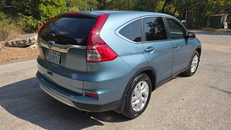 Honda CR-V Vehicle Image 5