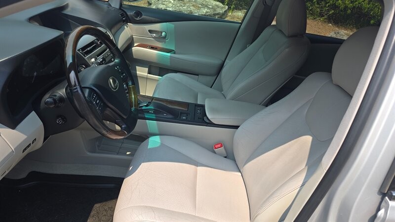 Lexus RX 350 Vehicle Image 9