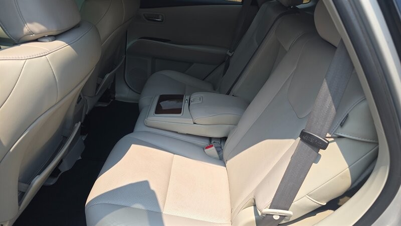 Lexus RX 350 Vehicle Image 10